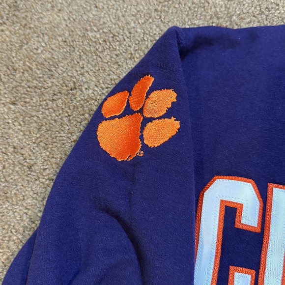 Clemson sweatshirt - Picture 2 of 3